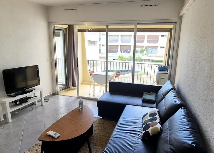 F1 Cosy 45M2, 2 Mn Mer, Du Port, Coeur Ville